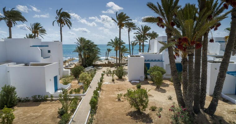 Hari Club Beach Resort